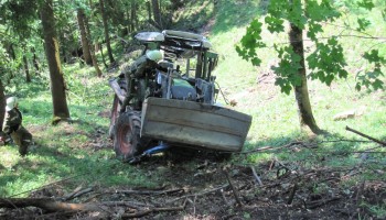 Traktorbergung nach tödlichem Unfall Traktorbergung nach tödlichem Unfall