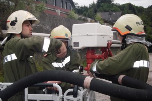 Techn. Ausbildung mit Schwerem Rüstfahrzeug und Drehleiter